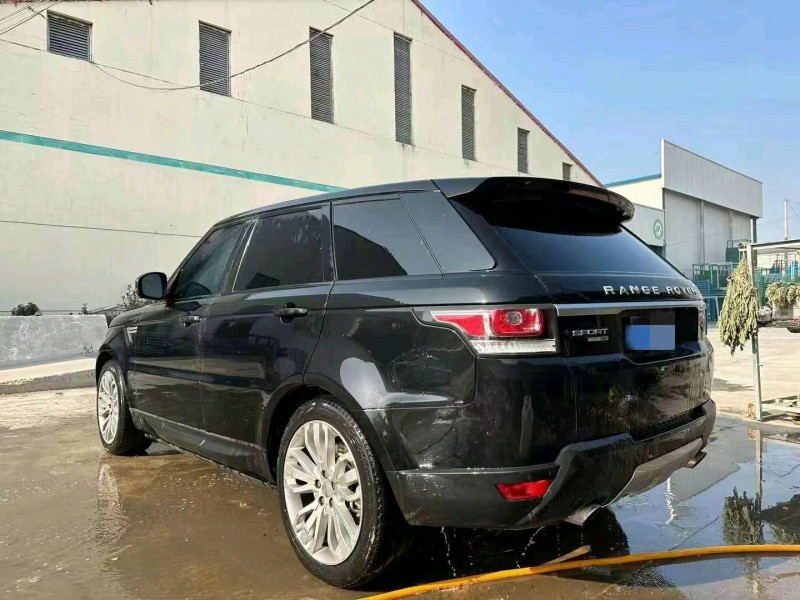 淄博15年路虎揽胜运动9