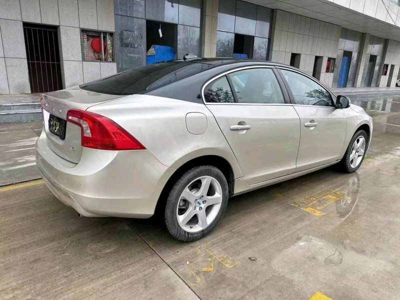 枣庄19年沃尔沃S60L7