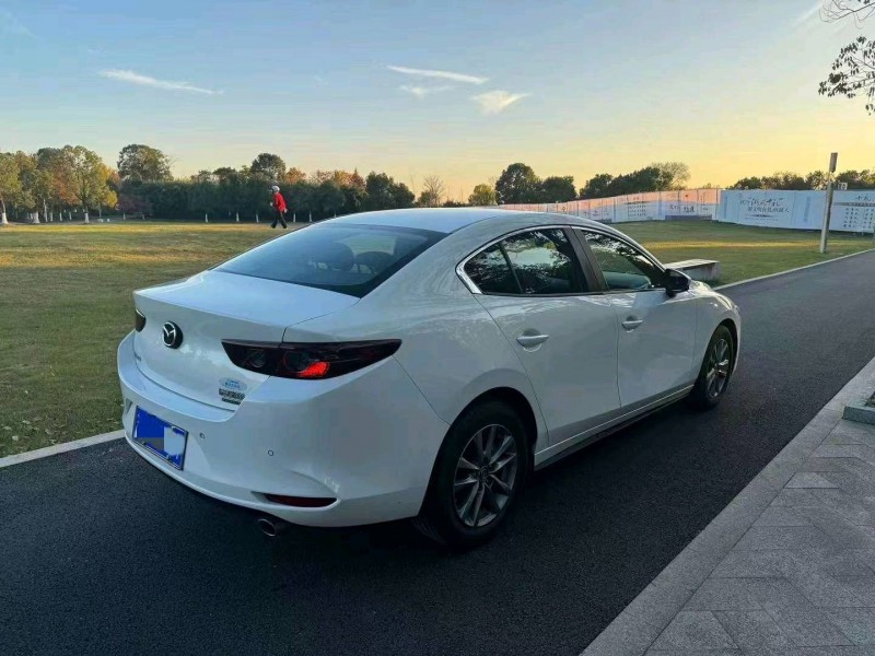 嘉兴22年马自达昂克赛拉8