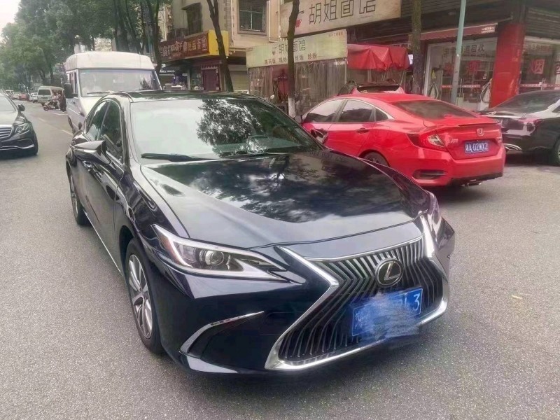 衡陽20年雷克薩斯IS2