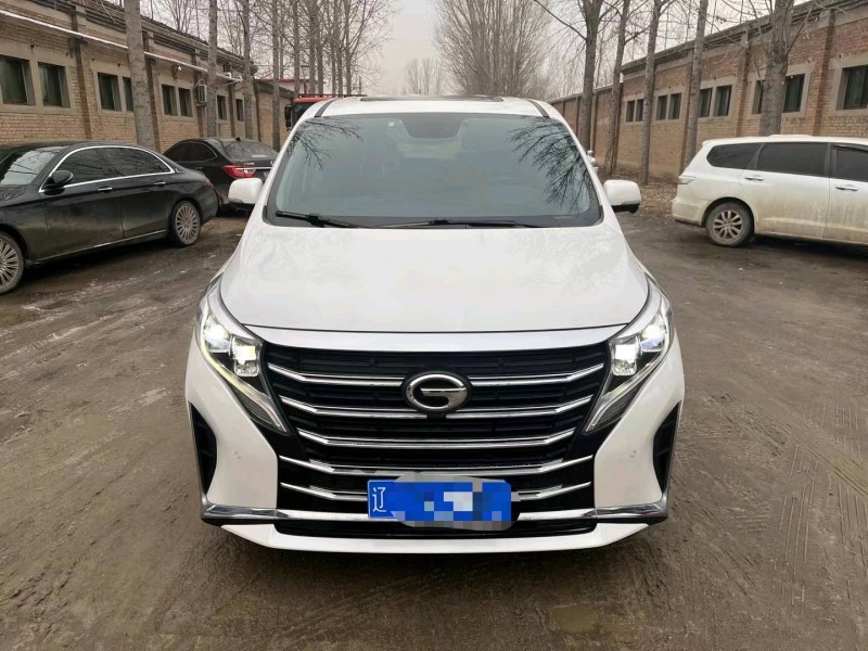 保定21年传祺M81