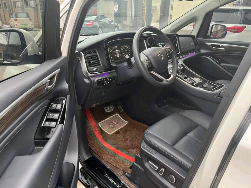 保定21年传祺M88