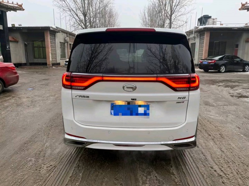 保定21年传祺M89