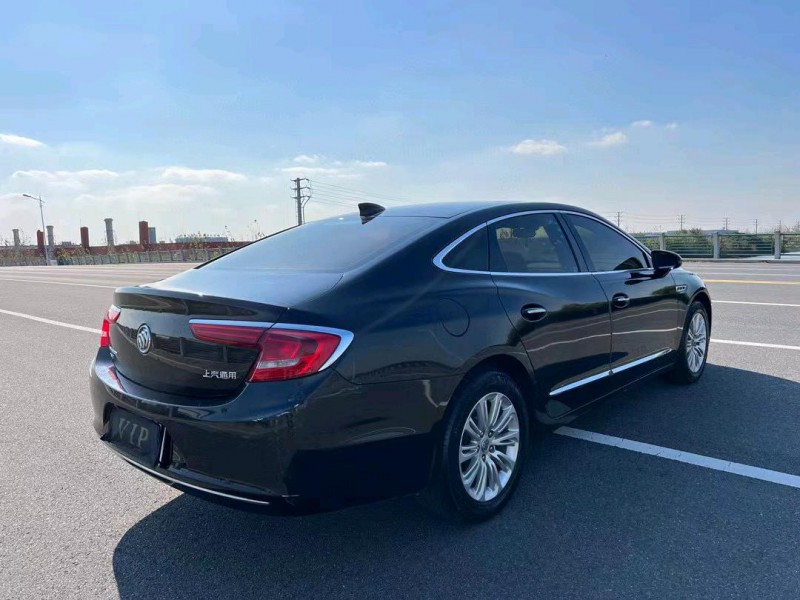 盐城18年别克君越8