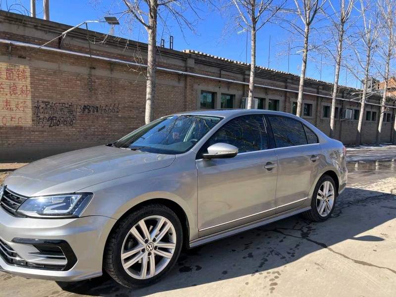 保定19年大众速腾3