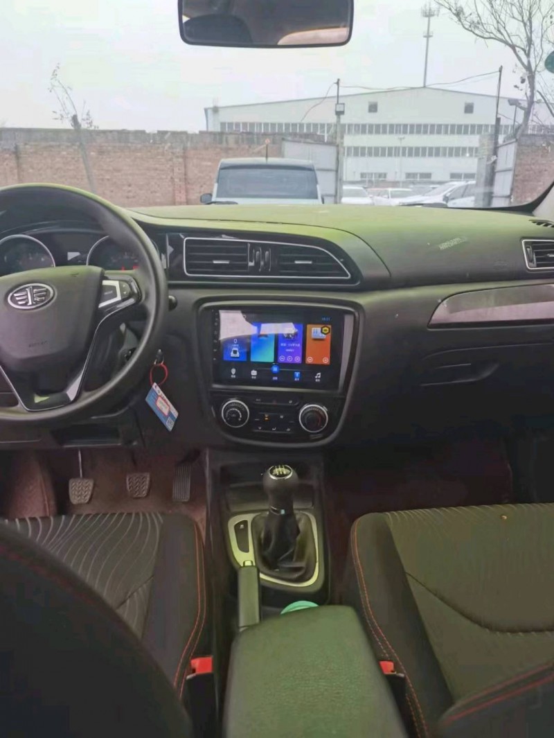 保定18年一汽骏派D604