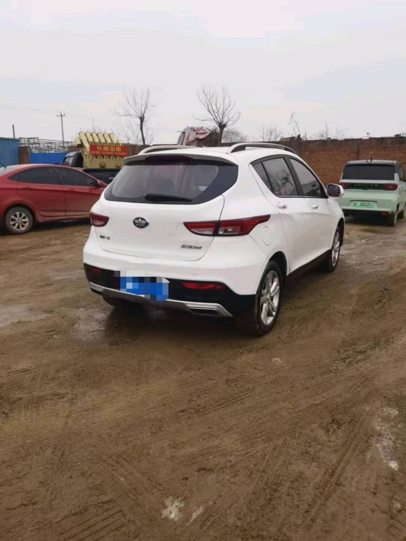 保定18年一汽骏派D607