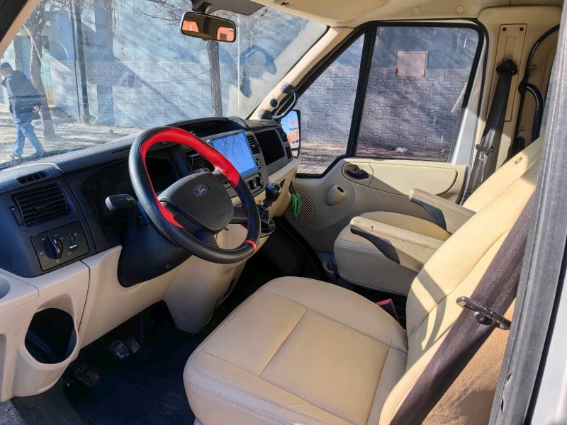 保定16年福特全顺4