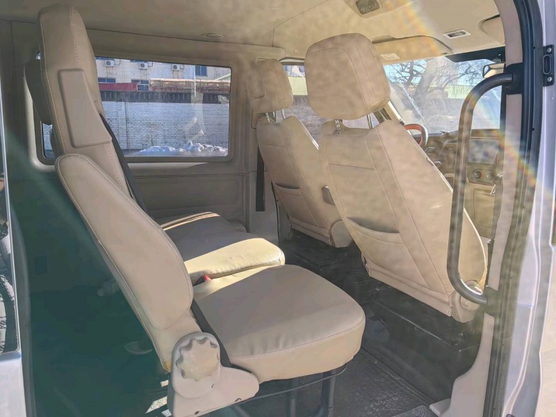 保定16年福特全顺5