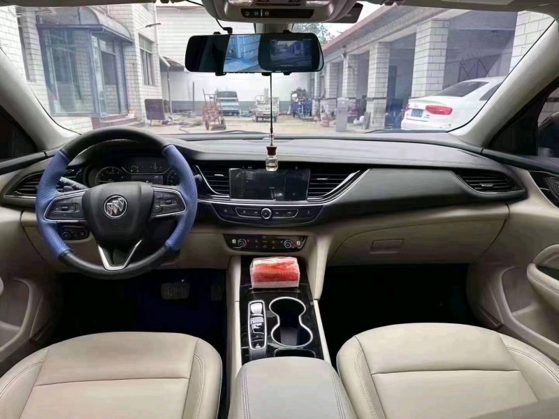 邯郸21年别克君威3