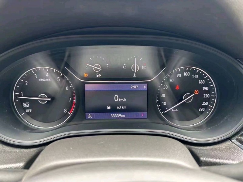 邯郸21年别克君威4