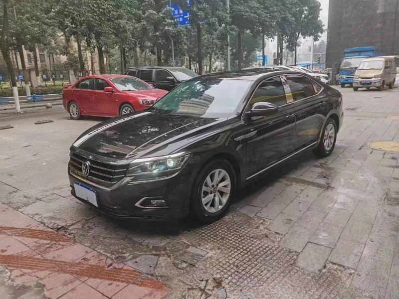 重庆22年大众帕萨特3