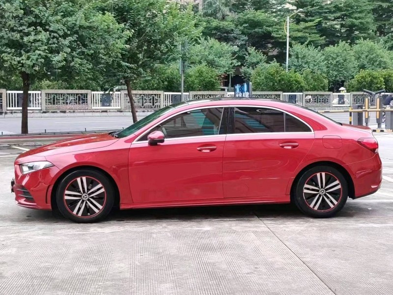 珠海19年奔驰A7