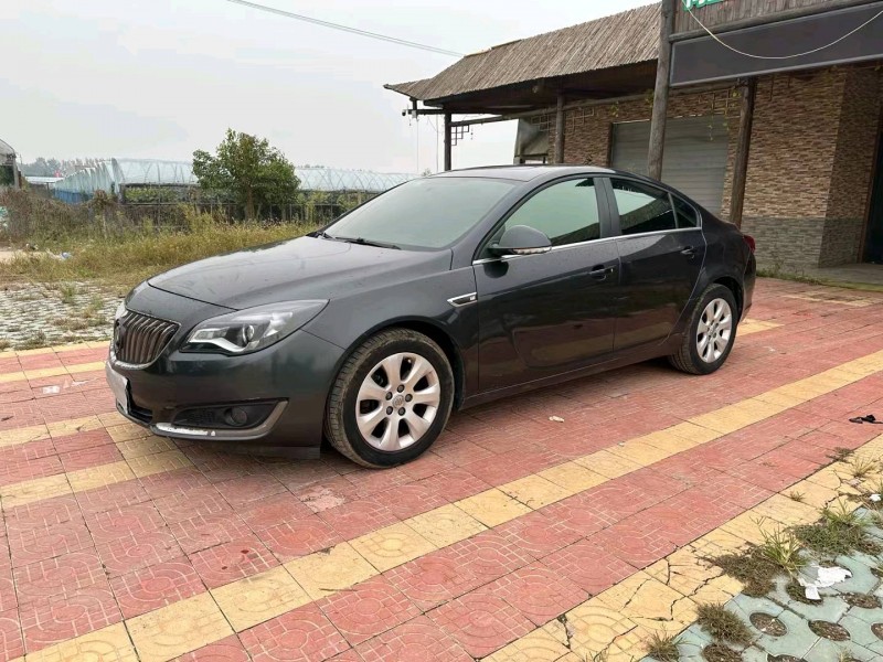 徐州15年别克君威9