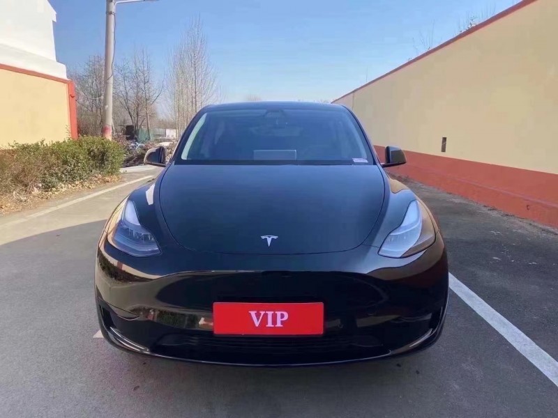 青島23年特斯拉MODEL Y1