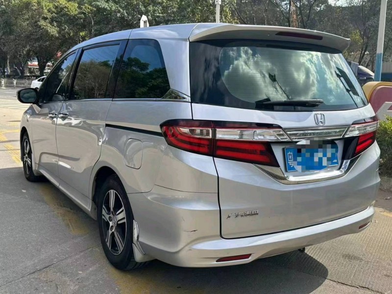 广州15年本田奥德赛8