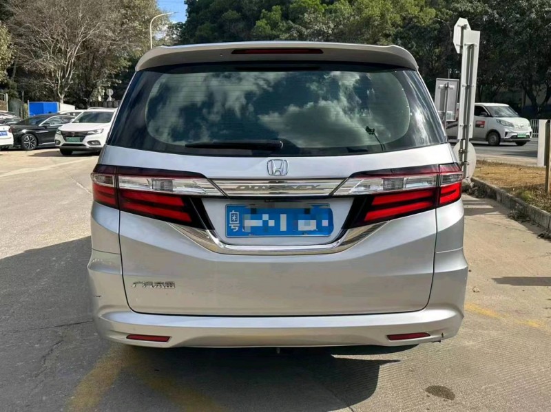 广州15年本田奥德赛9