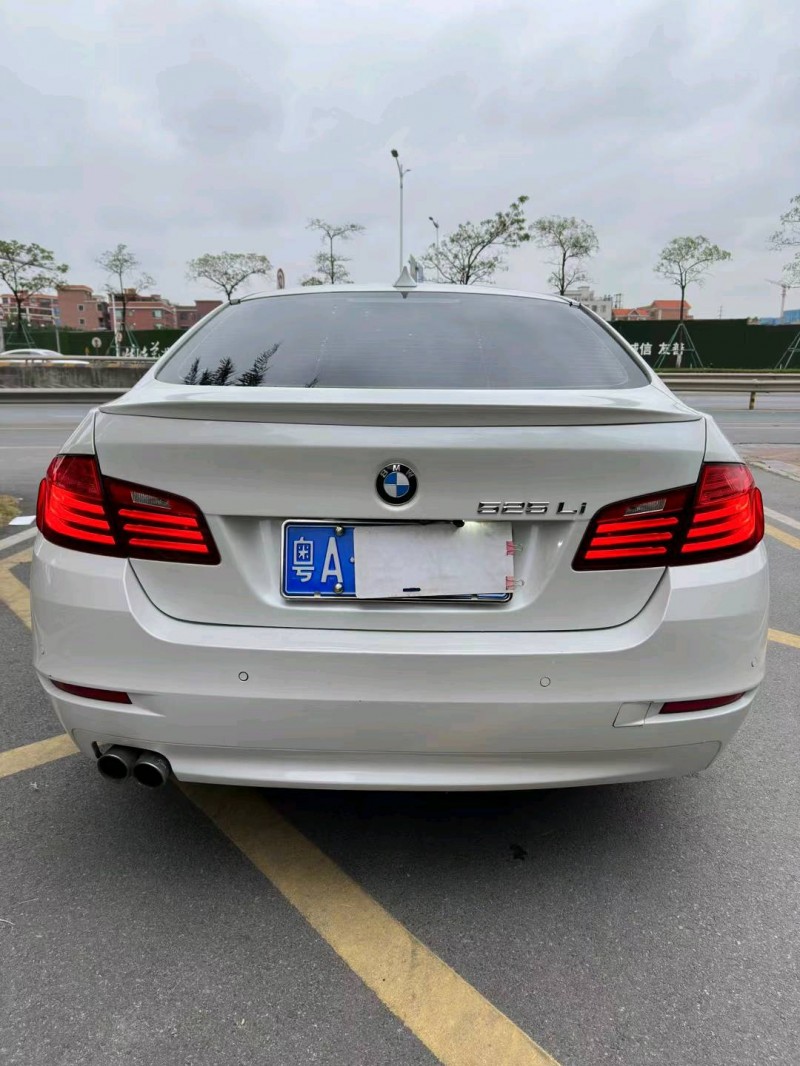 佛山14年宝马5系8