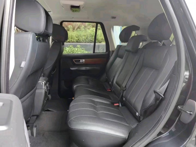 广州12年路虎揽胜运动4