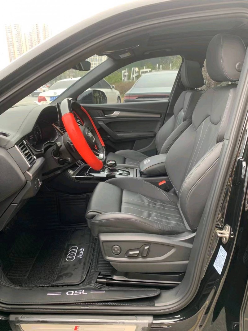 佛山21年奥迪Q56