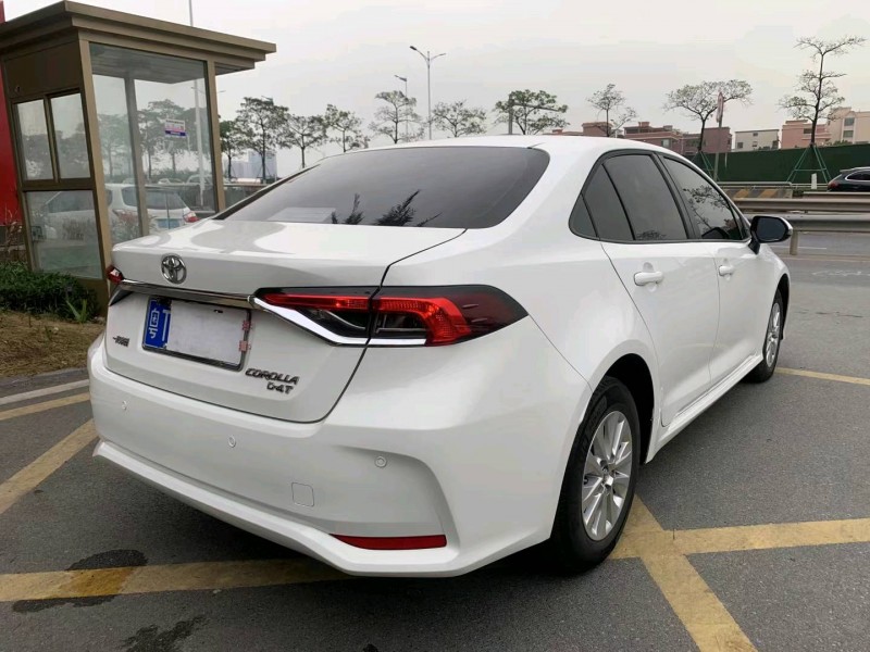 佛山22年丰田卡罗拉4