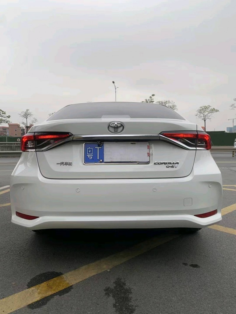 佛山22年丰田卡罗拉9