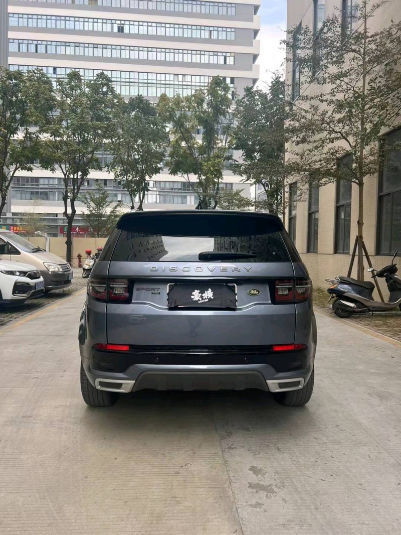 广州22年路虎发现9