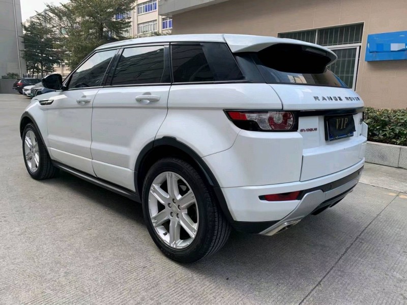 广州15年路虎极光7