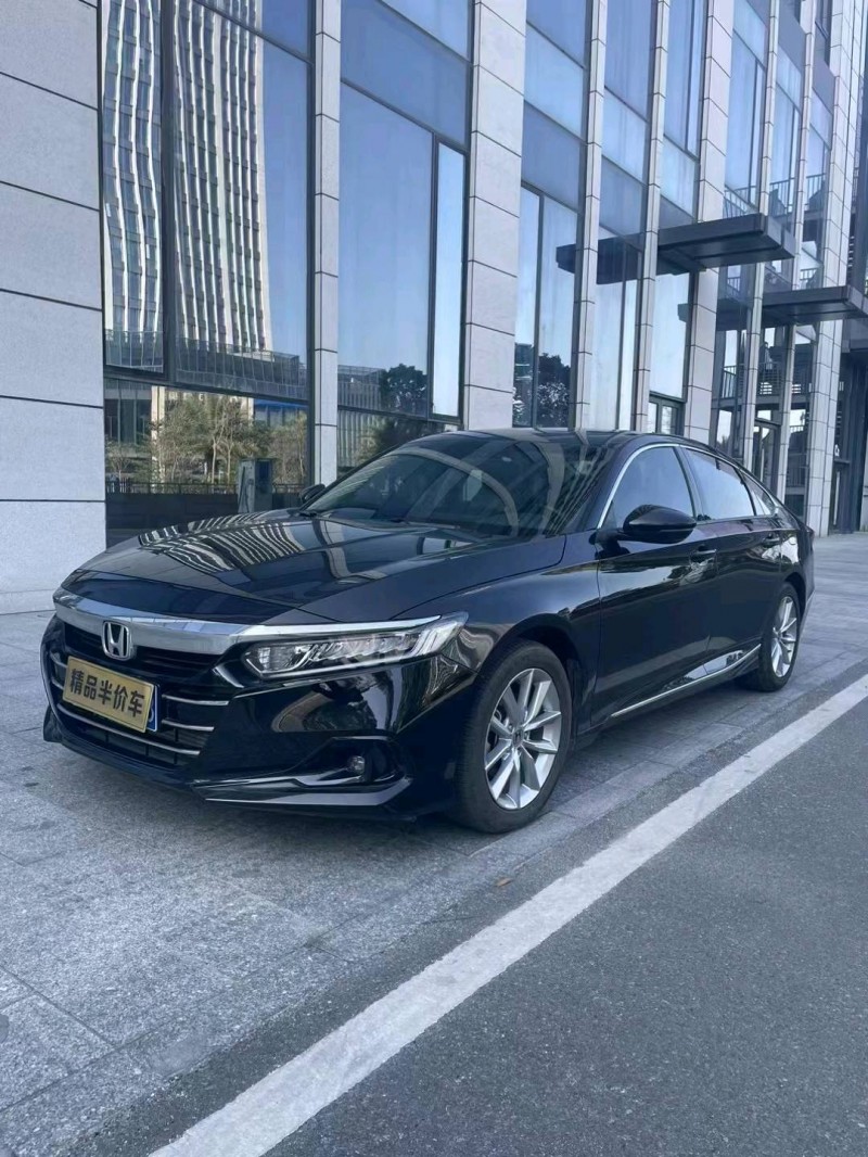 珠海22年本田雅阁3