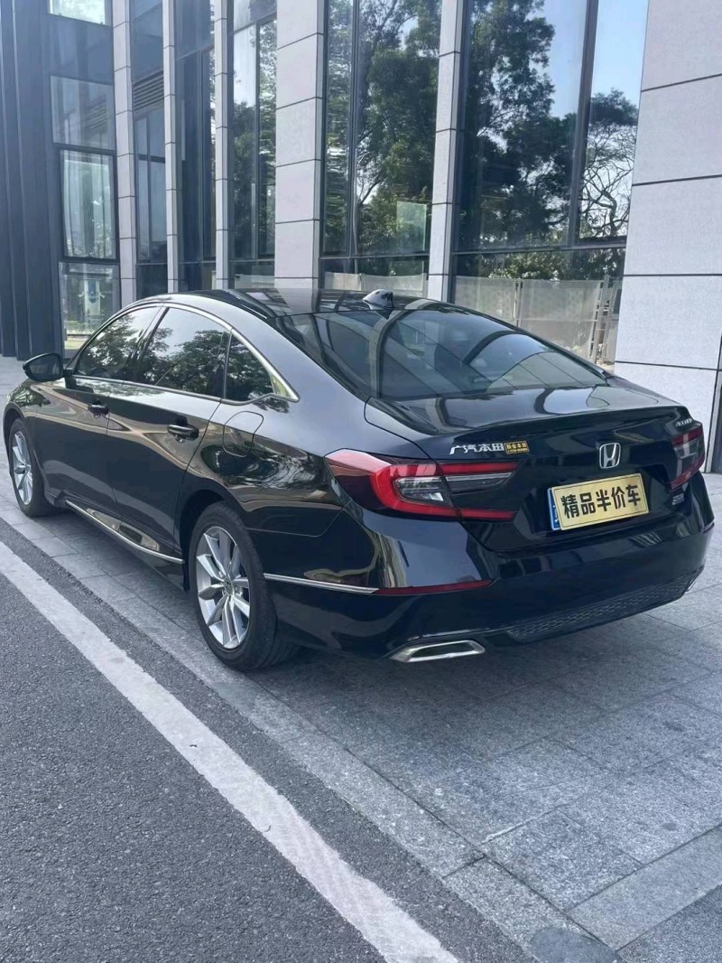 珠海22年本田雅阁7