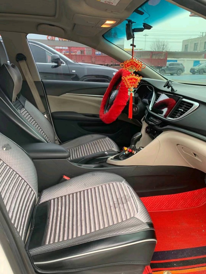 保定22年别克英朗GT5