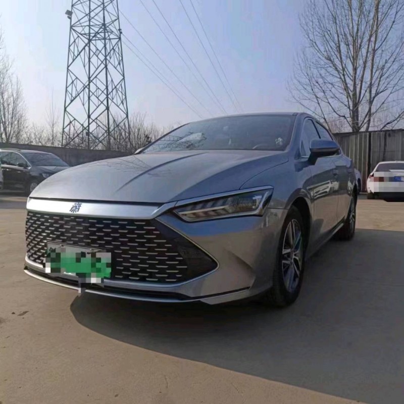 青岛23年比亚迪秦2