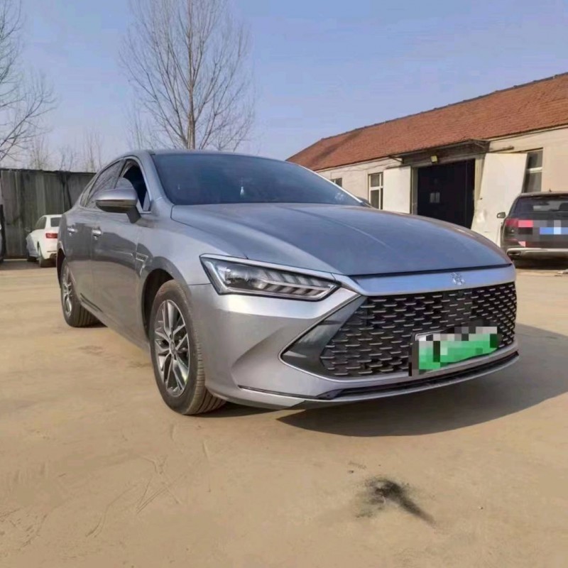 青岛23年比亚迪秦3