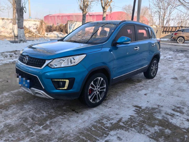 保定16年北汽绅宝X352