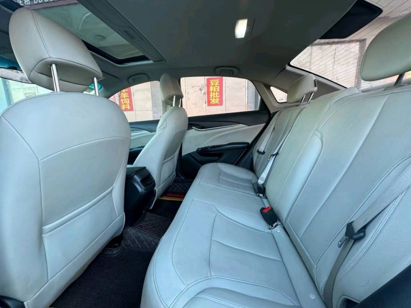 保定18年别克英朗5