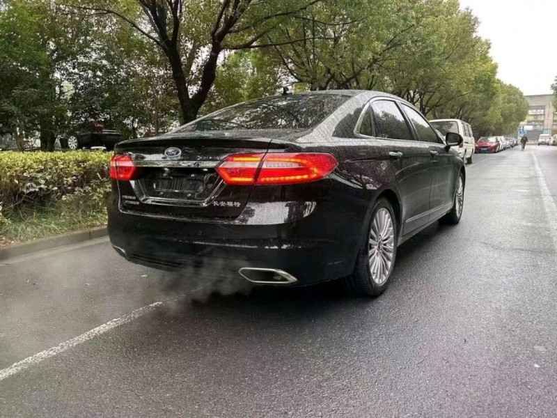 盐城19年福特金牛座6