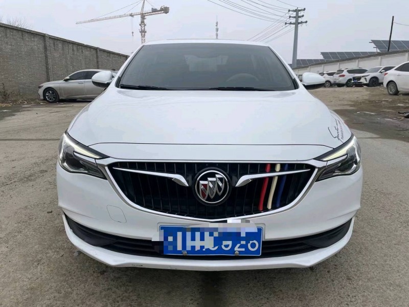 保定18年别克英朗1