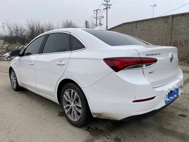 保定18年别克英朗4