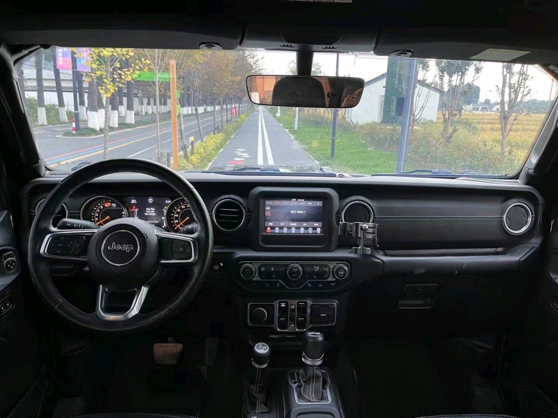 杭州19年Jeep牧馬人5