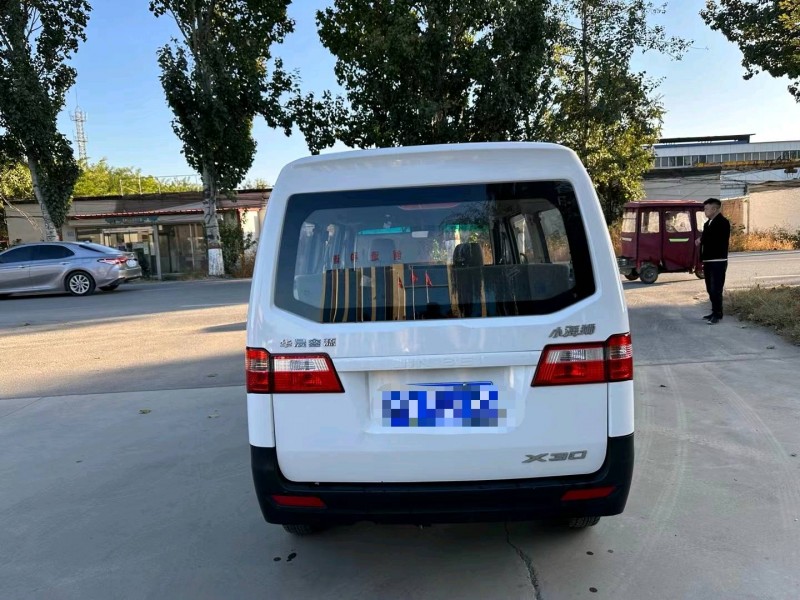 保定21年华晨小海狮X309