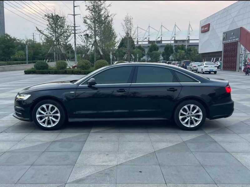 济南18年奥迪A6L4