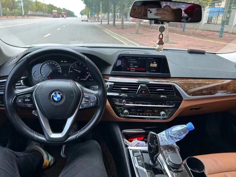 济南17年宝马5系6