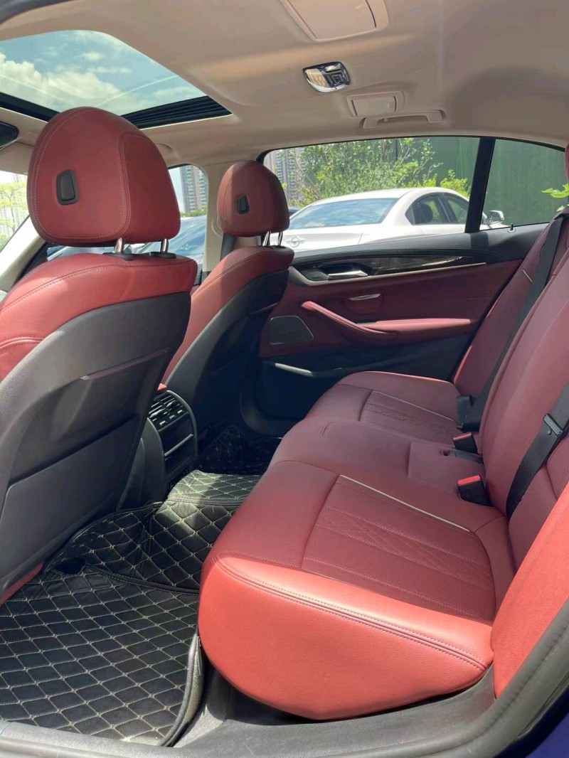 佛山21年宝马5系8