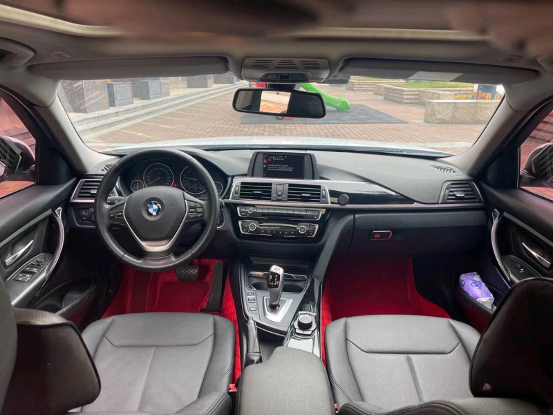 佛山17年宝马3系7