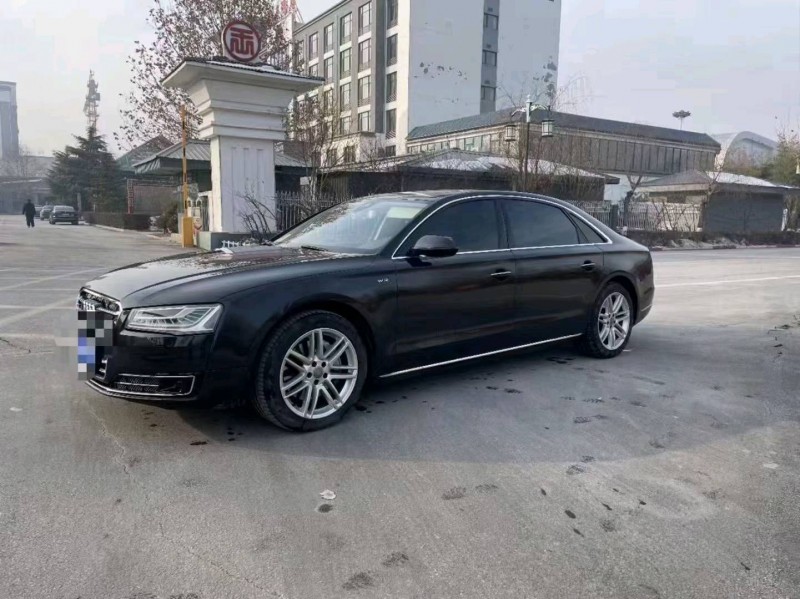 滄州15年奧迪A8L6