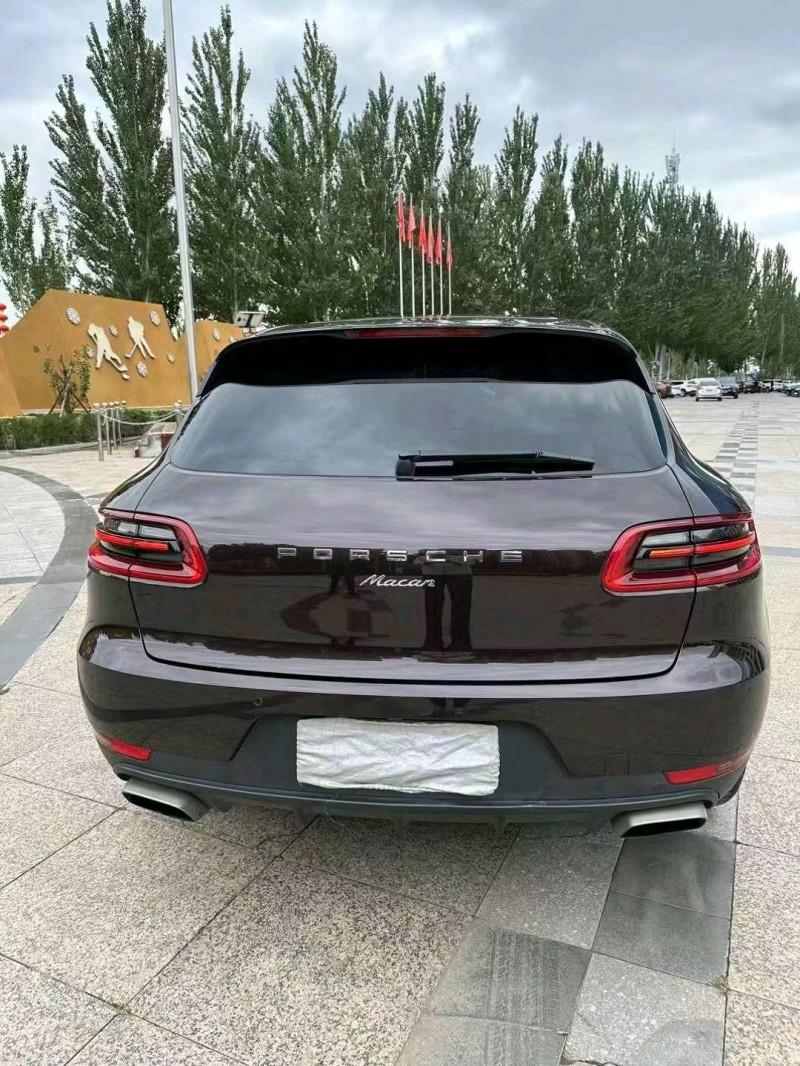 枣庄16年保时捷Macan7