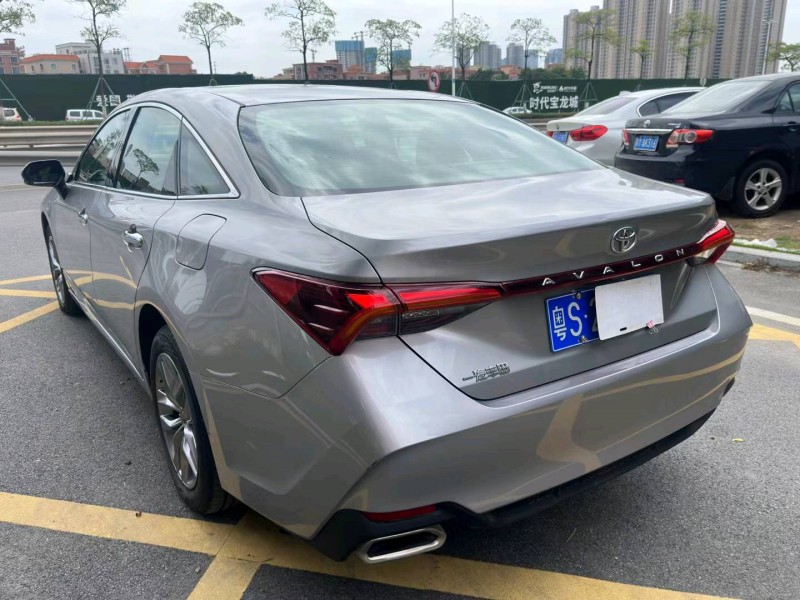 佛山21年丰田亚洲龙5