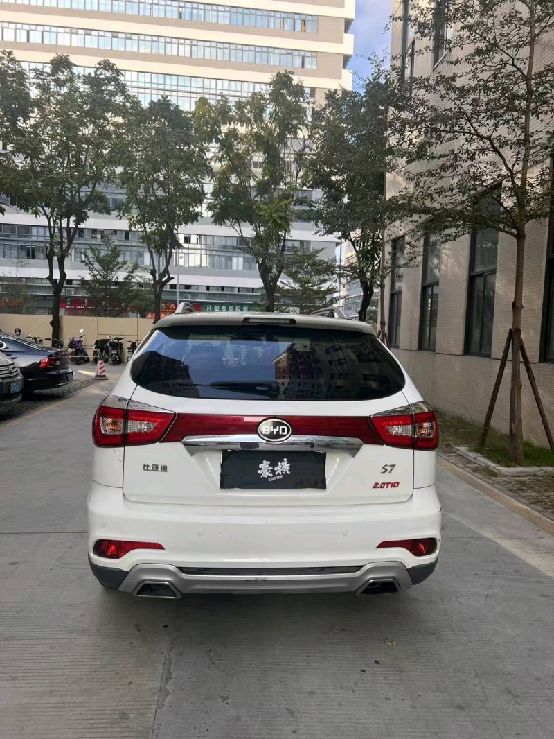 佛山15年比亚迪S75