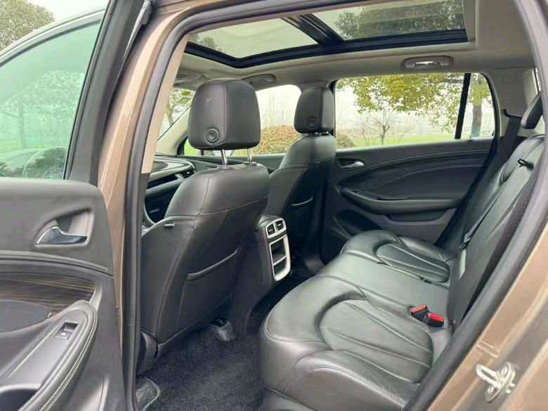 盐城18年别克昂科威6