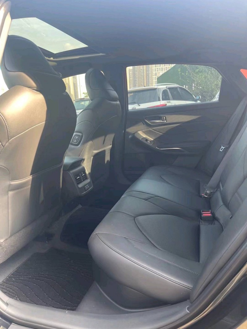 佛山23年丰田亚洲龙8